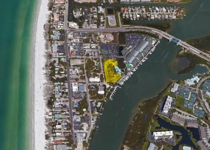 Harborside At Marker Thirty Three 2212